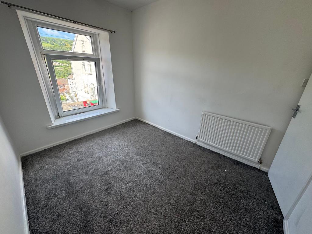 Front Bedroom 1