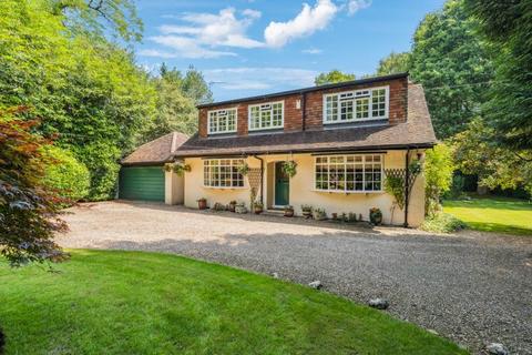 undefined, Chesham Road, Wigginton, Tring, Hertfordshire, HP23