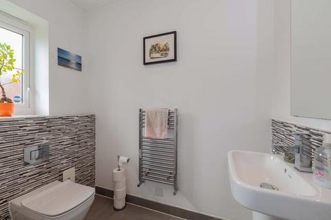 7 Colborne Close, Iver, SL0 0AF