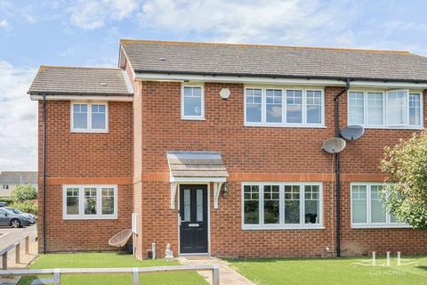 6 Ridgewell Grove, Hornchurch, RM12 5AG