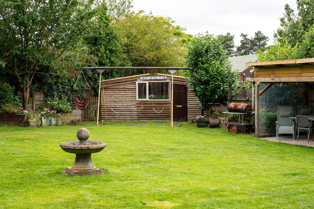 4 Greenwood Rd Lymm-44.jpg