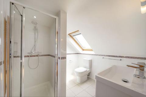 16 Romberg Road, London, SW17 8UA