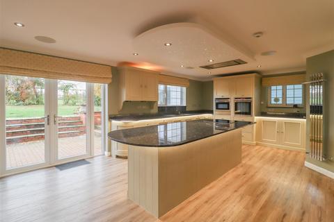 undefined, Little Ditton, Woodditton CB8