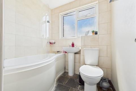 33 Town Tree Road, Ashford, TW15 2PN