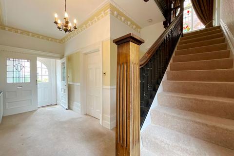 4 bedroom detached house for sale, Irton Road, Southport PR9