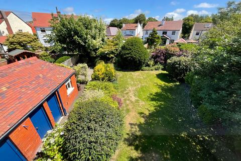 4 bedroom detached house for sale, Irton Road, Southport PR9