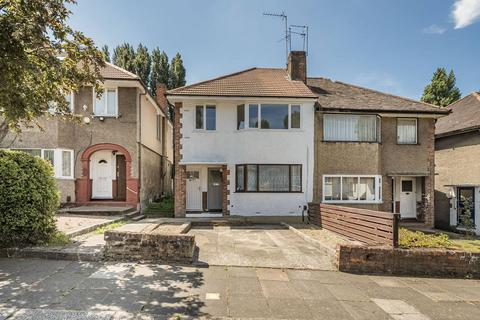 128 Connell Crescent, London, W5 3BP
