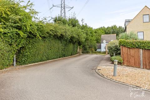 3 Meadow View Ivy Chimneys, Epping, CM16 4FL