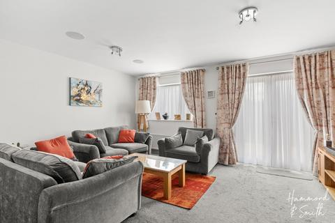 3 Meadow View Ivy Chimneys, Epping, CM16 4FL