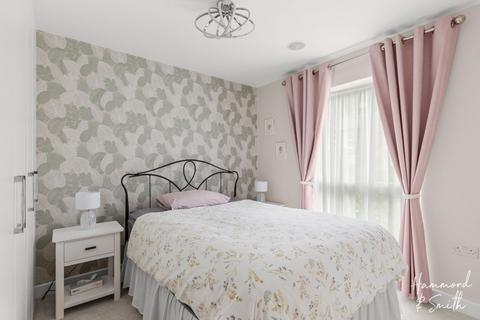 3 Meadow View Ivy Chimneys, Epping, CM16 4FL