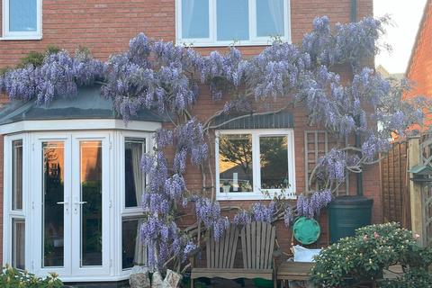 5 bedroom detached house for sale, Beamont Close, Lutterworth