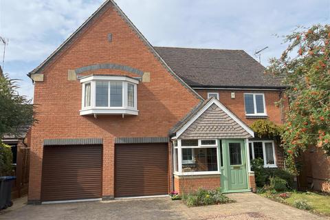 5 bedroom detached house for sale, Beamont Close, Lutterworth