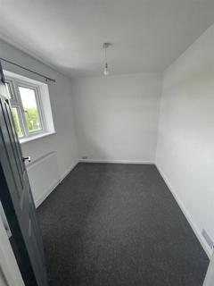8 Storms Way, Chelmsford, CM2 6NU