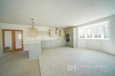 3 bedroom detached bungalow for sale, Great Oak Place, The Street, Raydon