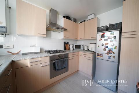 7 Britten Crescent, Witham, CM8 1QE