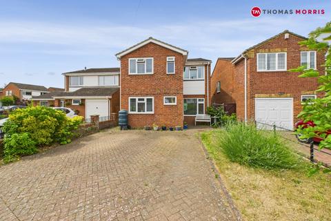 25 Beech Avenue, Biggleswade, SG18 0EG