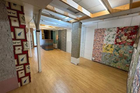 Mixed use for sale, Conway Road, Colwyn Bay, Conwy, LL29