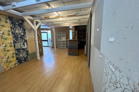 Mixed use for sale, Conway Road, Colwyn Bay, Conwy, LL29