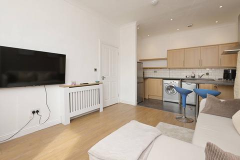 1 bedroom flat for sale, 124/10 Gorgie Road, Gorgie, Edinburgh, EH11 2NR