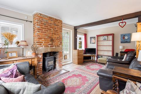 Bryle Cottage Tompsets Bank, Forest Row, RH18 5BG