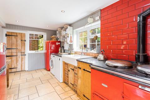 Bryle Cottage Tompsets Bank, Forest Row, RH18 5BG
