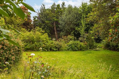Bryle Cottage Tompsets Bank, Forest Row, RH18 5BG