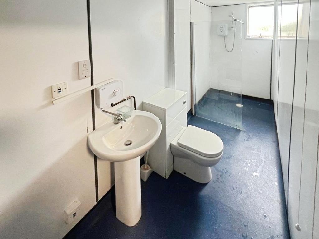 Shared Shower Room