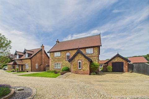 4 bedroom detached house for sale, Southview Close, Watton, IP25