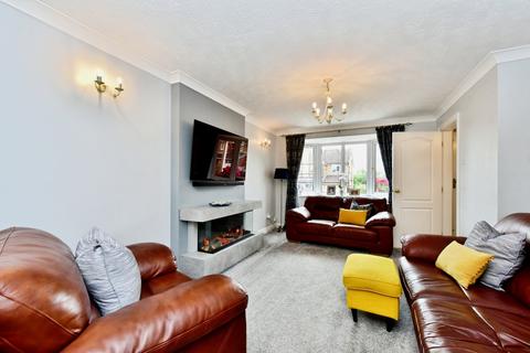 5 bedroom detached house for sale, Steven Place, Sheffield S35
