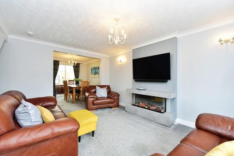 5 bedroom detached house for sale, Steven Place, Sheffield S35