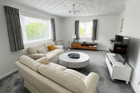 15 Crestway, Strete, Dartmouth, TQ6 0SF