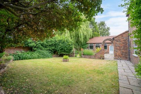 5 bedroom detached house for sale, Grimston Bar, York