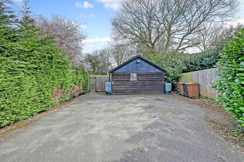 2 bedroom semi-detached house for sale, North Hill, Little Baddow, Chelmsford