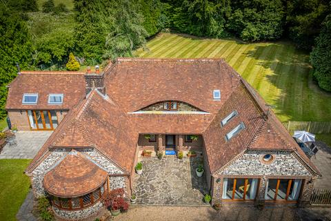 7 bedroom country house for sale, Downhouse Road, Waterlooville, PO8