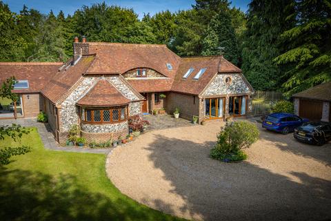 7 bedroom country house for sale, Downhouse Road, Waterlooville, PO8