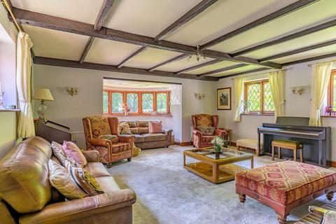 7 bedroom country house for sale, Downhouse Road, Waterlooville, PO8