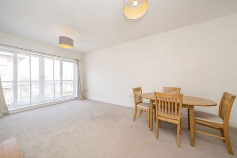 undefined, Sundeala Close, Sunbury-On-Thames TW16
