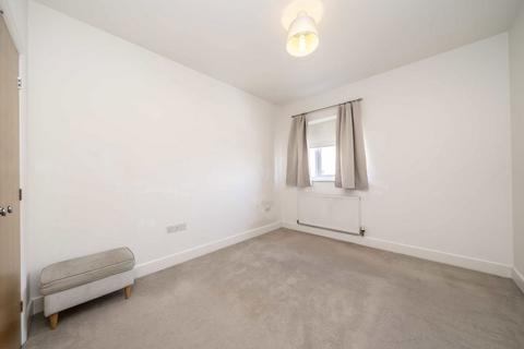 undefined, Sundeala Close, Sunbury-On-Thames TW16