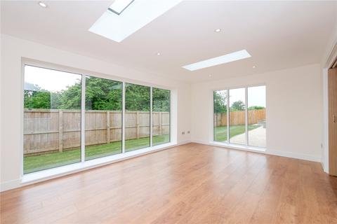 4 bedroom detached house for sale, West Lane, Shipley BD17