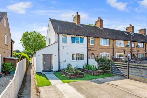 Half Moon Street, Linton On Ouse, YO30