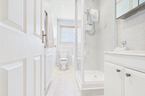 11 Allistonway, Stanford-le-hope, SS17 7HY