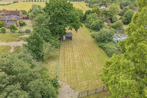 4 bedroom detached house for sale, Billericay Road, Herongate