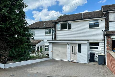 4 Ashfield Road, Chapel En Le Frith, High Peak, SK23 0PS