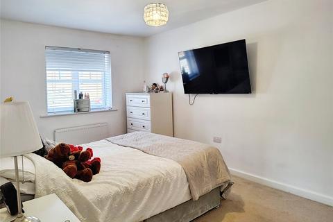 28 Farr Lane, Muxton, Telford, TF2 8TB