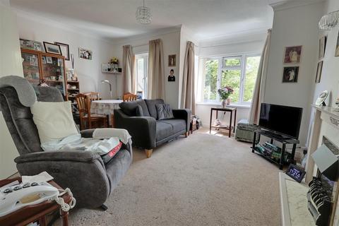 1 bedroom retirement property for sale, Barnwood Road, Barnwood