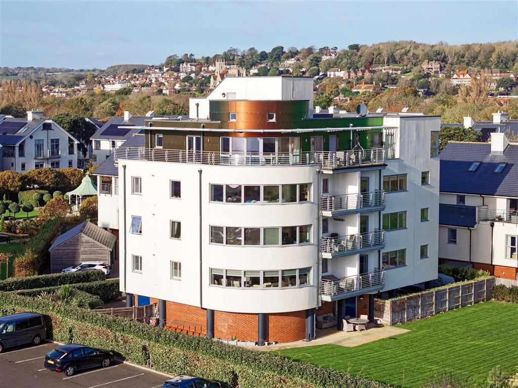 Wisley Penthouse 07.jpg