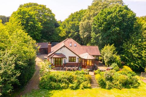 undefined, St. Peters Road, Hockley SS5