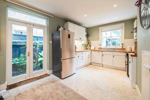 6 bedroom house for sale, Oxford Road South, London W4