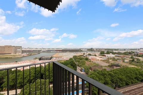 1 bedroom apartment for sale, Kingfisher Heights, London, E16