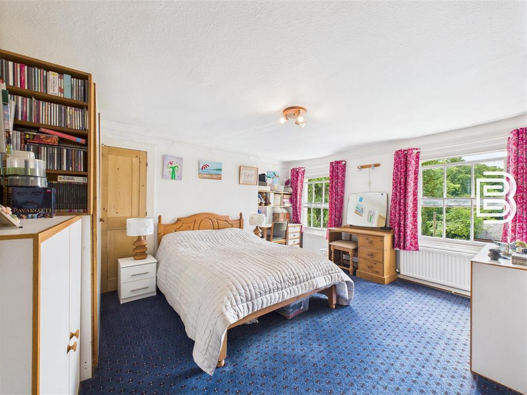 Bedroom 3.jpg